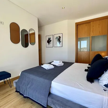 Tatil Evi Deluxe With Pool By Homing Albufeira