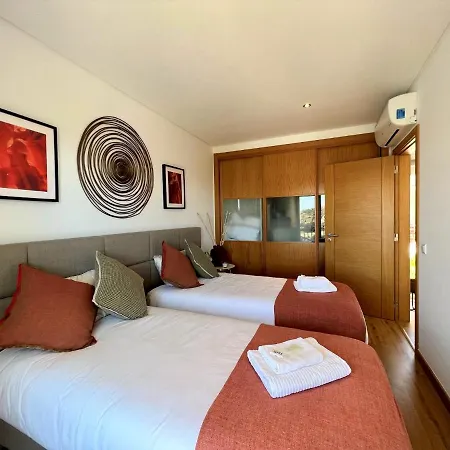 Deluxe With Pool By Homing Semesterbostad Albufeira