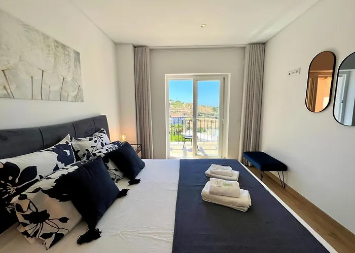 Ferienhaus Deluxe With Pool By Homing